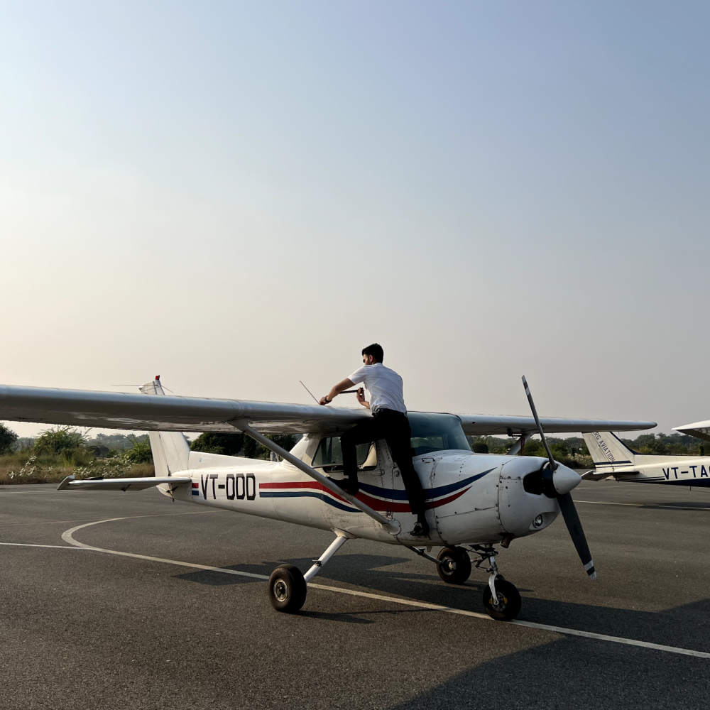 plane-4 1